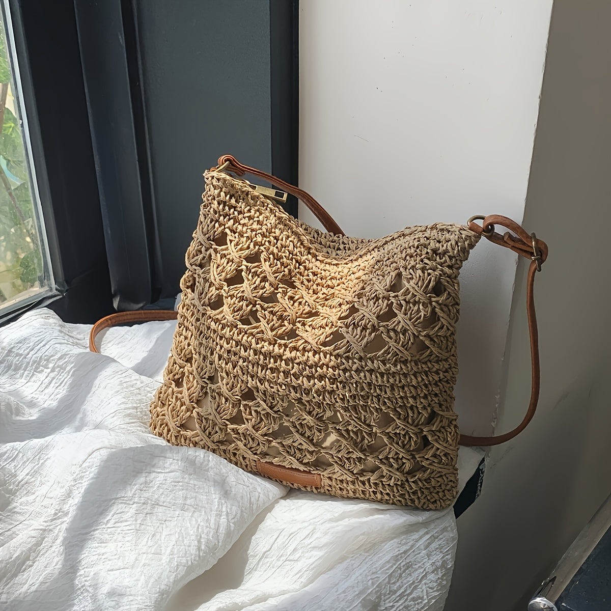 Fashionable Handmade Paper Grass Rope Crossbody Bag - Monochrome, Zipper Closure, Polyester Filling, Accessory Messenger Bag, Suitable for Summer Beaches And Urban Activities